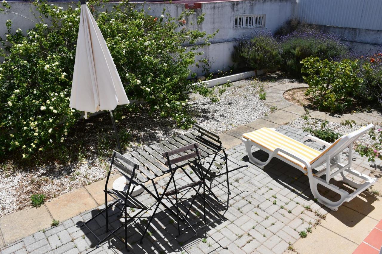 Alojamentos Vitinho - Vila Nova Milfontes วิลานอวา ดิ มิลฟงติส ภายนอก รูปภาพ